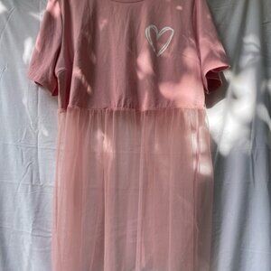 Shein CURVE Cropped Short Sleeve T Shirt W/ Tulle Bottom Sz. 2XL